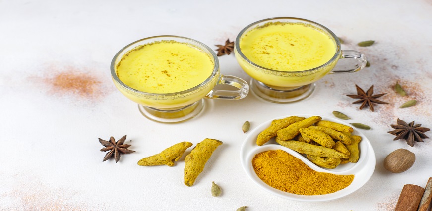 हल्दी का दूध पीने के फायदे: स्वास्थ्य के लिए संपूर्ण मार्गदर्शिका