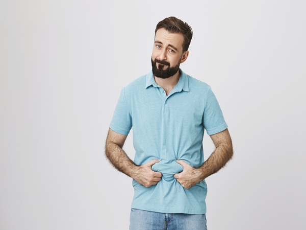 How to Reduce Belly Fat Naturally: Causes, Health Risks and Tips